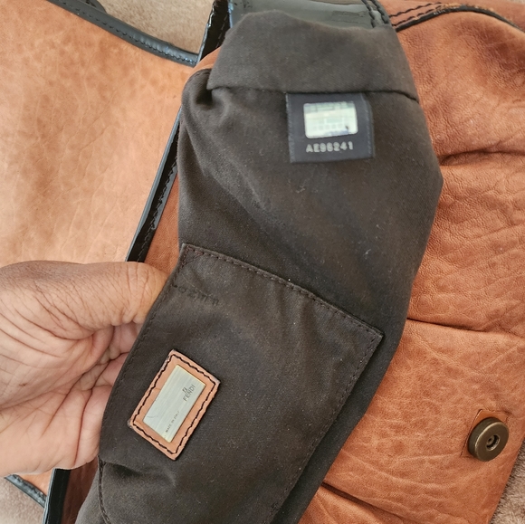 Authentic Fendi bag - Picture 8 of 12